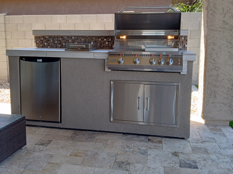 Bali 7'6" BBQ Island with Backsplash